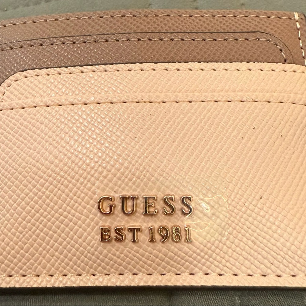 Guess Embossed Logo Card Holder New